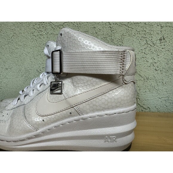 Size 7.5 - Nike Lunar Force 1 Sky Premium High Triple White W 654850-101 - Picture 7 of 12